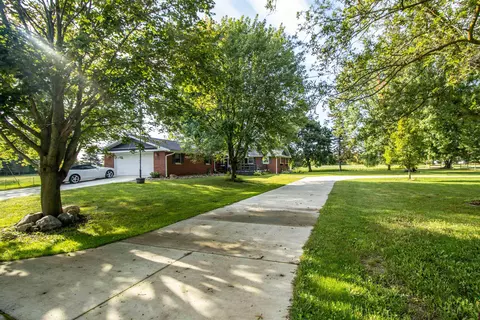 Exterior - 2112 Morrish, Flushing, MI 48433 photo 22 of 27