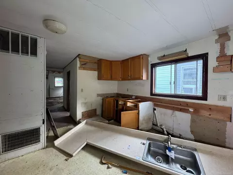 Kitchen - 38 Lucky, Coldwater, MI 49036 photo 1 of 1