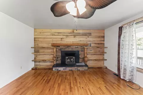 Living - 3034 E Wilson, Clio, MI 48420 photo 2 of 4