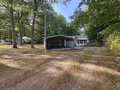 Exterior - 1873 Mina, Harrison, MI 48625 photo 6 of 14