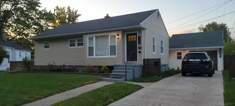 559 Chippewa, Mount Clemens, MI 48043