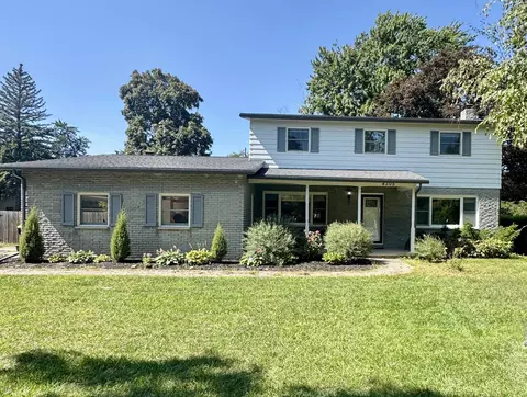 4305 Arlington, Midland, MI 48642