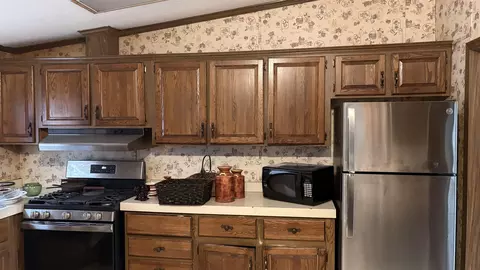 Kitchen - Undisclosed, Harrison, MI 48625 photo 2 of 6