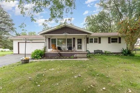 1404 E Parish, Kawkawlin, MI 48631 photo 1