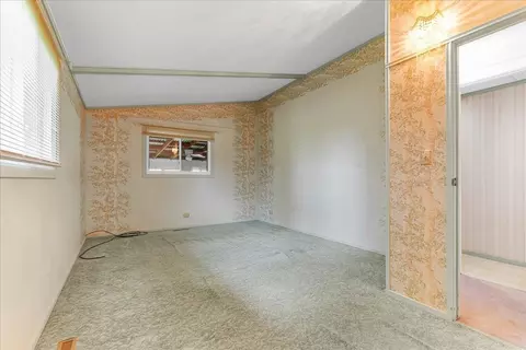 Bedroom - 8360 Lytle, Corunna, MI 48817 photo 2 of 2
