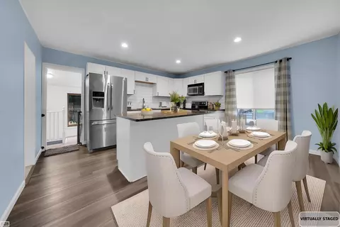 Dining - 526 N 5th, Saint Clair, MI 48079 photo 1 of 1