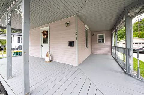 Exterior - 526 N 5th, Saint Clair, MI 48079 photo 2 of 8