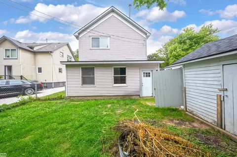 Exterior - 526 N 5th, Saint Clair, MI 48079 photo 8 of 8