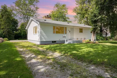 2300 S Lincoln, Bay City, MI 48708
