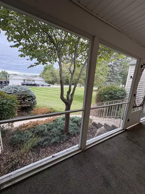 Exterior - 1345 Flushing, Flushing, MI 48433 photo 3 of 5