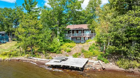 22997 Chippewa, Dollar Bay, MI 49922