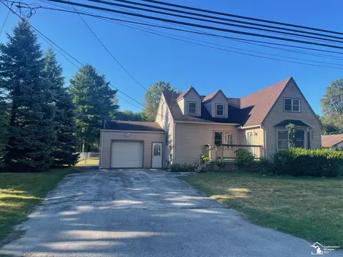 3343 Consear, Lambertville, MI 48144