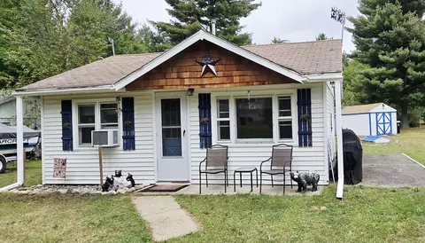 10403 Washington, Saint Helen, MI 48656
