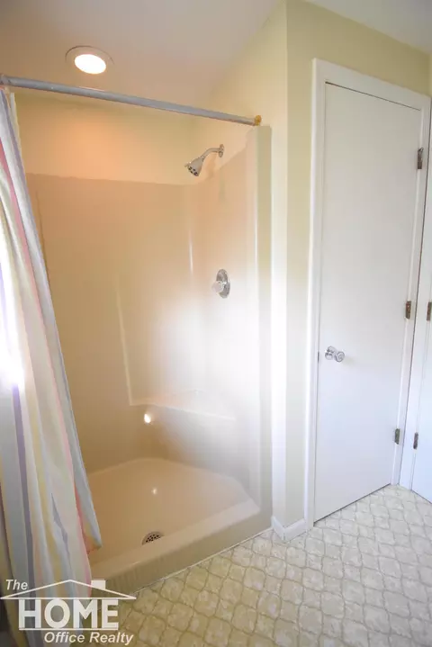 515 Clark, Owosso, MI 48867 photo 36