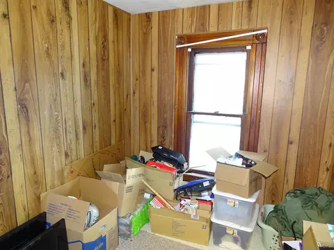 Bedroom - 150 E Hunt, Adrian, MI 49221 photo 2 of 14