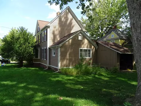Exterior - 150 E Hunt, Adrian, MI 49221 photo 6 of 12