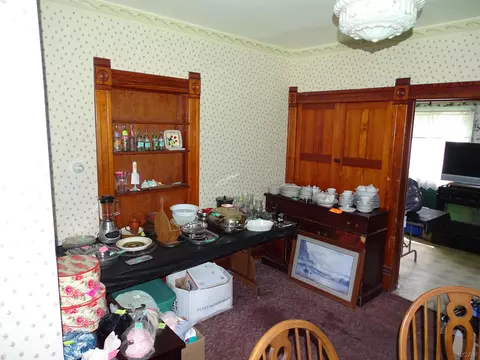 Dining - 150 E Hunt, Adrian, MI 49221 photo 3 of 5