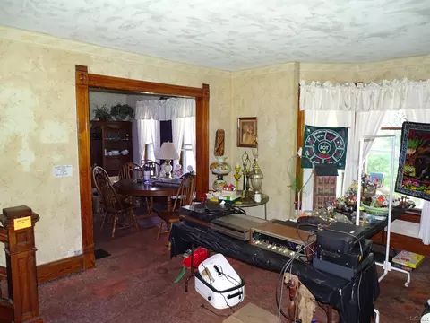 Dining - 150 E Hunt, Adrian, MI 49221 photo 1 of 5