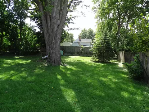 Exterior - 150 E Hunt, Adrian, MI 49221 photo 10 of 12