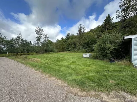 Exterior - 138 High Excelsior, Ishpeming, MI 49849 photo 5 of 6