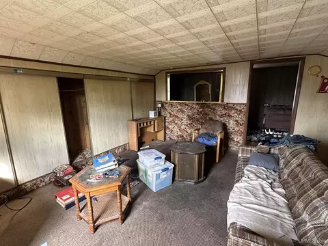 Living - 138 High Excelsior, Ishpeming, MI 49849 photo 5 of 5