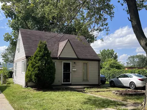 28399 Felician, Roseville, MI 48066