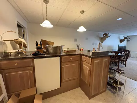 Kitchen - 6509 Stonebrook, Flushing, MI 48433 photo 3 of 4