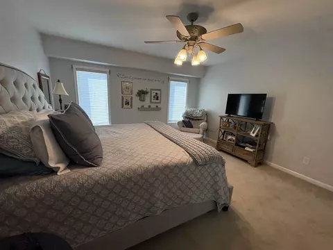 Bedroom - 6509 Stonebrook, Flushing, MI 48433 photo 2 of 6