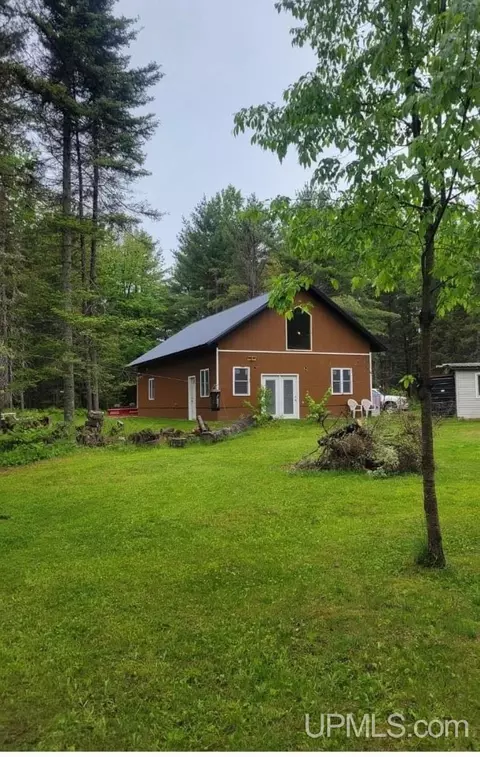 23 County Road Mp, Negaunee, MI 49866
