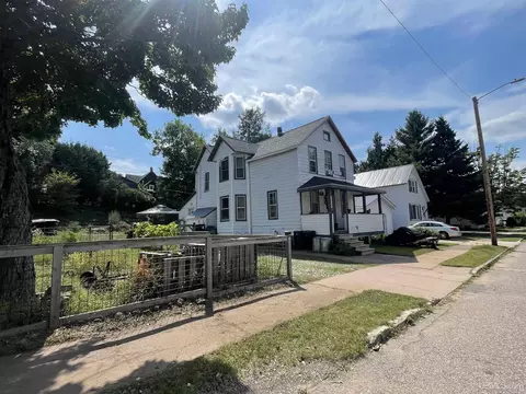 634 Empire, Ishpeming, MI 49849