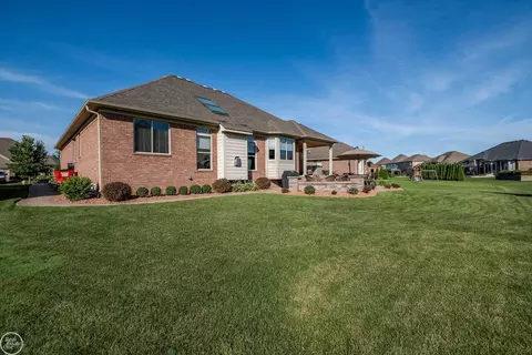 Exterior - 18298 Tiger, Macomb, MI 48042 photo 11 of 13