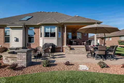 Exterior - 18298 Tiger, Macomb, MI 48042 photo 10 of 13