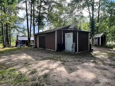 3275 3285 Frst, Harrison, MI 48625 photo 33
