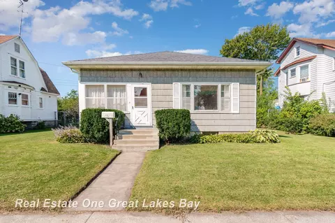251 N Vanburen, Bay City, MI 48708
