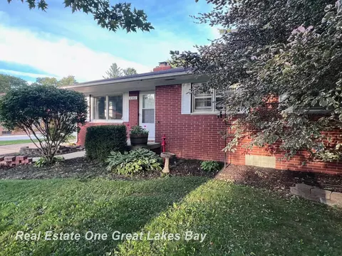 2362 Linda, Saginaw, MI 48603
