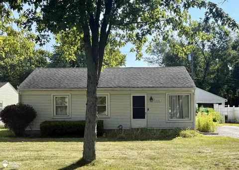2250 Pauline, Waterford, MI 48329