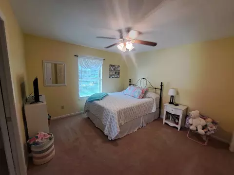 Bedroom - 575 Mcneilly, Clare, MI 48617 photo 2 of 3