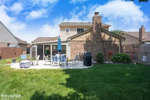 Exterior - 47159 Meadowbrook, Macomb, MI 48044 photo 6 of 11