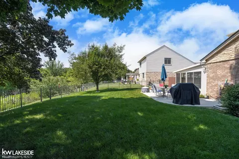 Exterior - 47159 Meadowbrook, Macomb, MI 48044 photo 5 of 11
