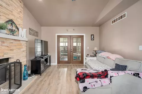 Other - 47159 Meadowbrook, Macomb, MI 48044 photo 7 of 11