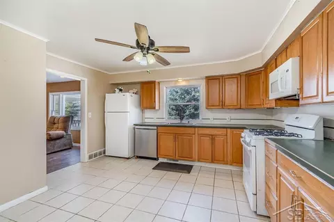 6220 N Westervelt, Saginaw, MI 48604 photo 2
