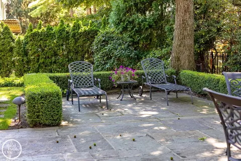 Exterior - 12 Rose Ter, Grosse Pointe Farms, MI 48236 photo 10 of 11