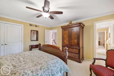 Bedroom - 12 Rose Ter, Grosse Pointe Farms, MI 48236 photo 4 of 8