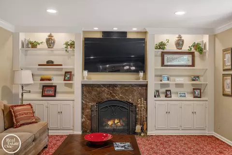 Living - 12 Rose Ter, Grosse Pointe Farms, MI 48236 photo 8 of 9