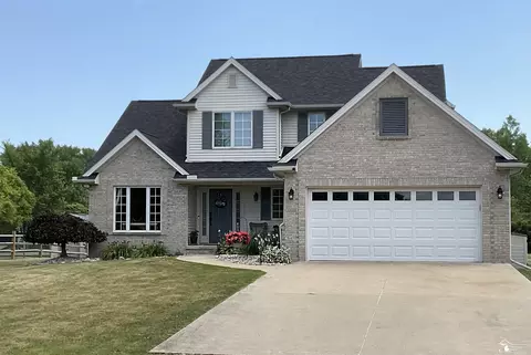 13320 Lighthouse, La Salle, MI 48145