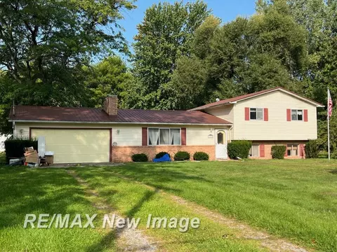 1560 S Badour, Mount Haley, MI 48640