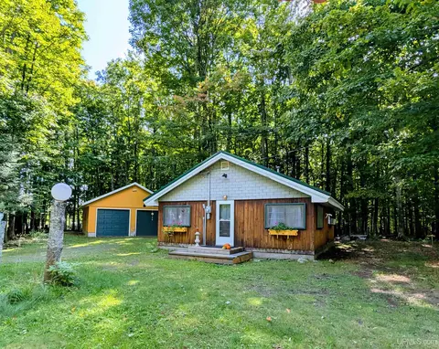 N4197 Co Rd Kk, Big Bay, MI 49808