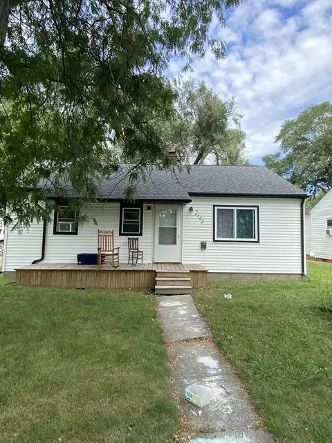 2143 Whittier, Saginaw, MI 48601