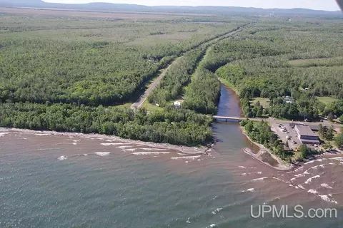 213 Beaser #VILLAGE OF SILVER CITY - NO , Ontonagon, MI 49953
