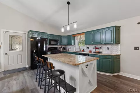 Kitchen - 5252 Draper, Jackson, MI 49201 photo 1 of 5